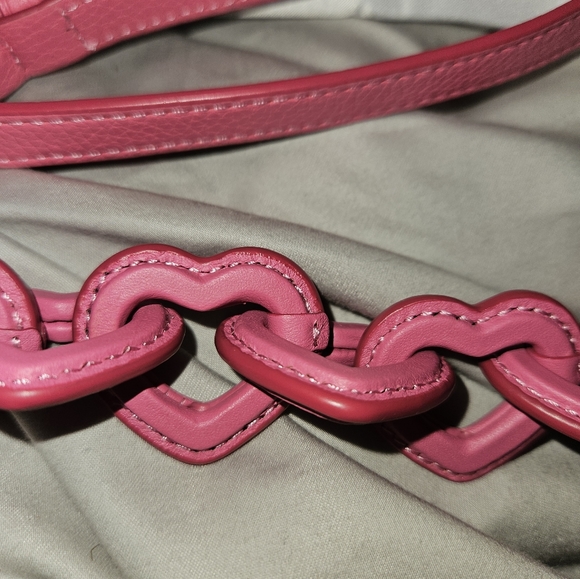 Authentic New Coach Cassie 19 Petunia Pink with Heart Strap -SOLD - Picture 6 of 12